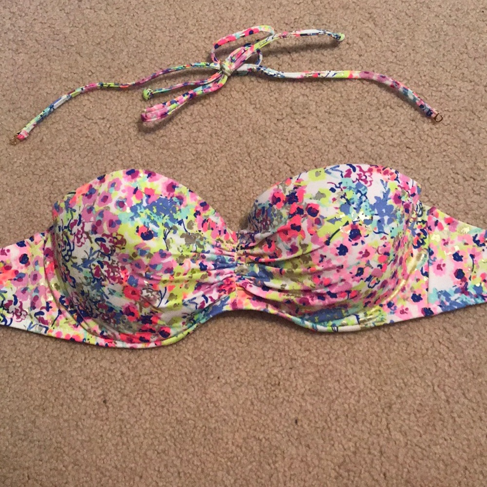 Bikini top